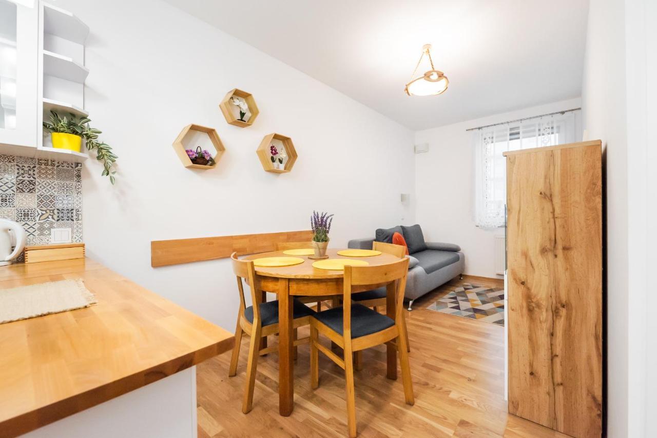 Metro Bemowo Colourful Apartment Warszawa Zewnętrze zdjęcie