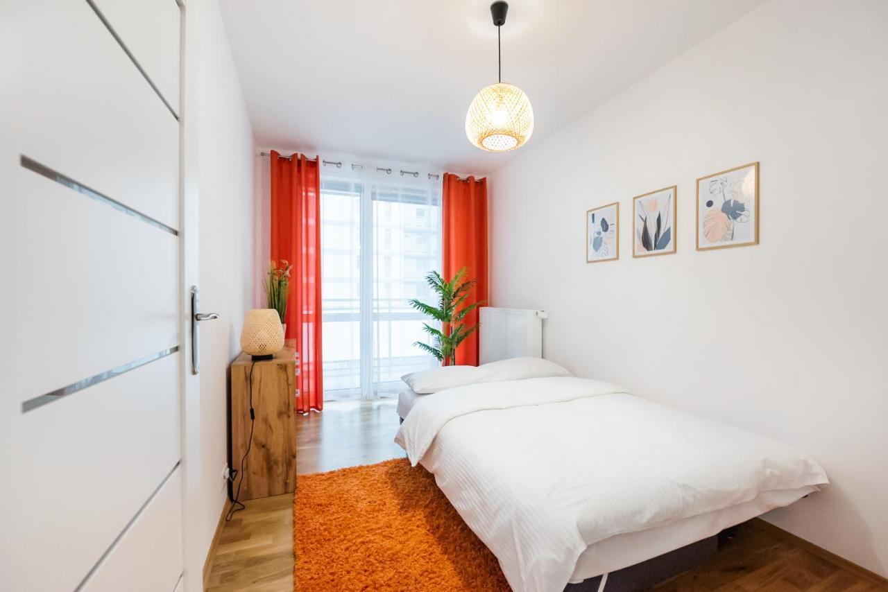 Metro Bemowo Colourful Apartment Warszawa Zewnętrze zdjęcie
