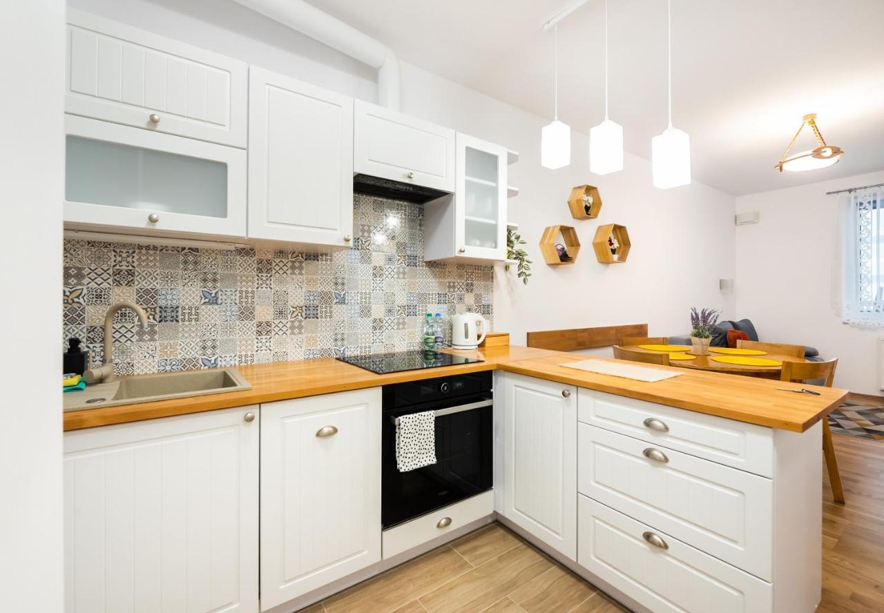 Metro Bemowo Colourful Apartment Warszawa Zewnętrze zdjęcie